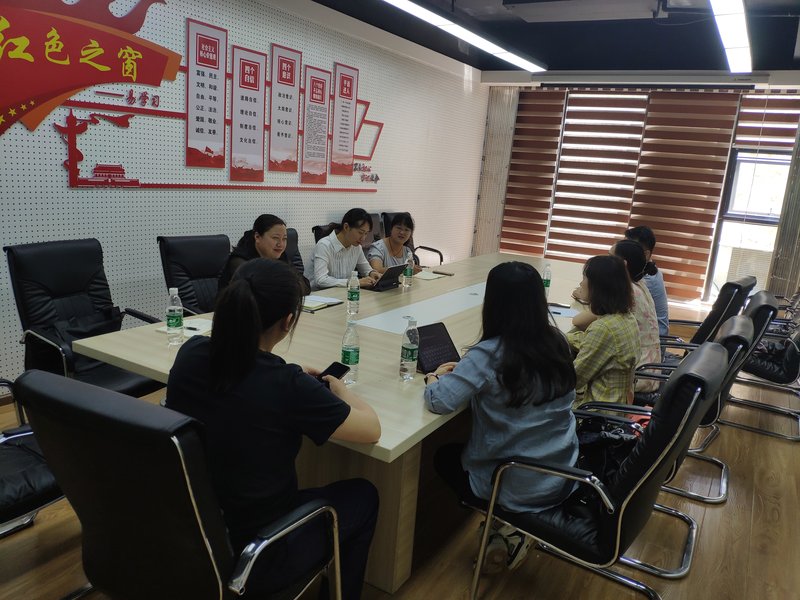 左丹副校长带领今年会官网名师工作室成员到贵州大学明德学院开展调研2