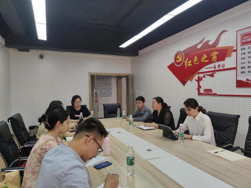 左丹副校长带领今年会官网名师工作室成员到贵州大学明德学院开展调研