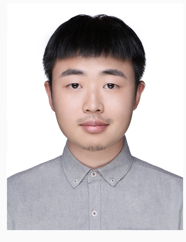 马康晔证件照.jpg